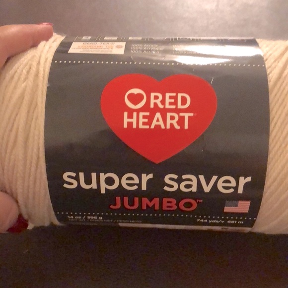 One Skein of RED HEART SUPER SAVER JUMBO Yarn. 14 oz. 4 Medium.ARAN color. NWT - Picture 5 of 6
